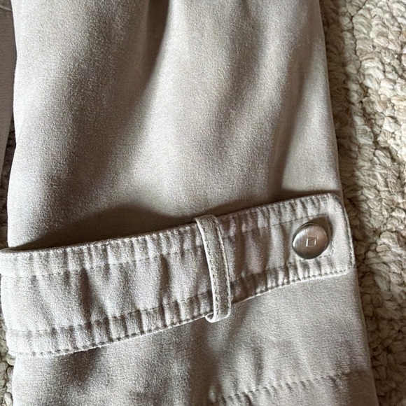 Gallery Light Beige Hooded Trench Coat - Picture 5 of 9